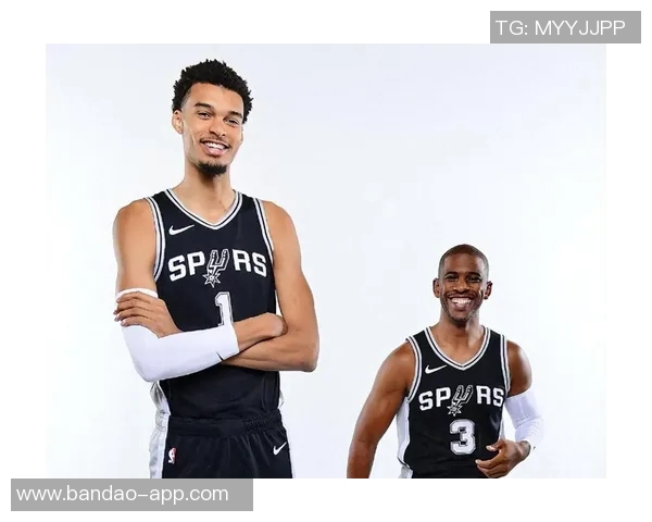 马刺新赛季展望：文班能否崛起成巨星青年军能否逆袭成西部黑马